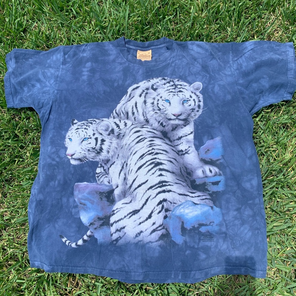Snow Leopard x The Mountain Crew Tee